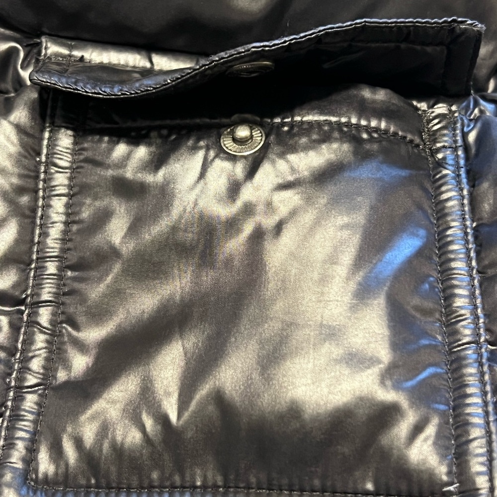 Eddie Bauer Premium Quality Goose Down Vest - Picture 13 of 15